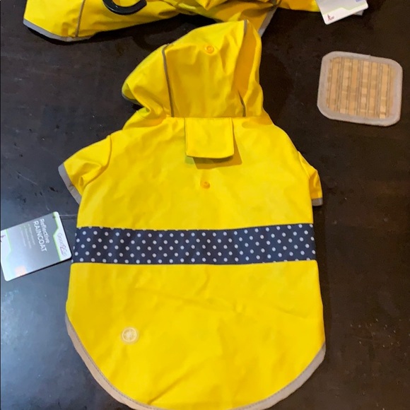 Doggie raincoat - Picture 2 of 5